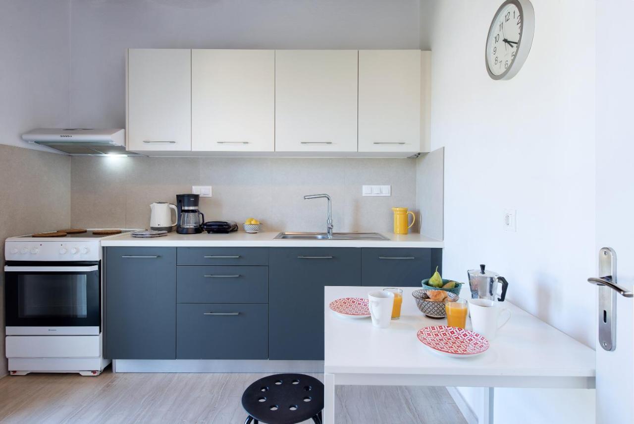 Tati Apartment Kassiopi Bagian luar foto
